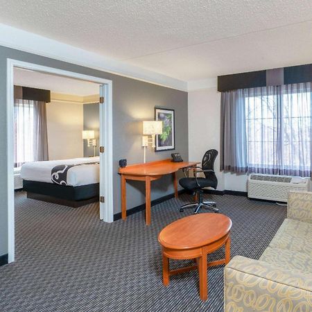 La Quinta By Wyndham Pueblo Hotel Eksteriør billede
