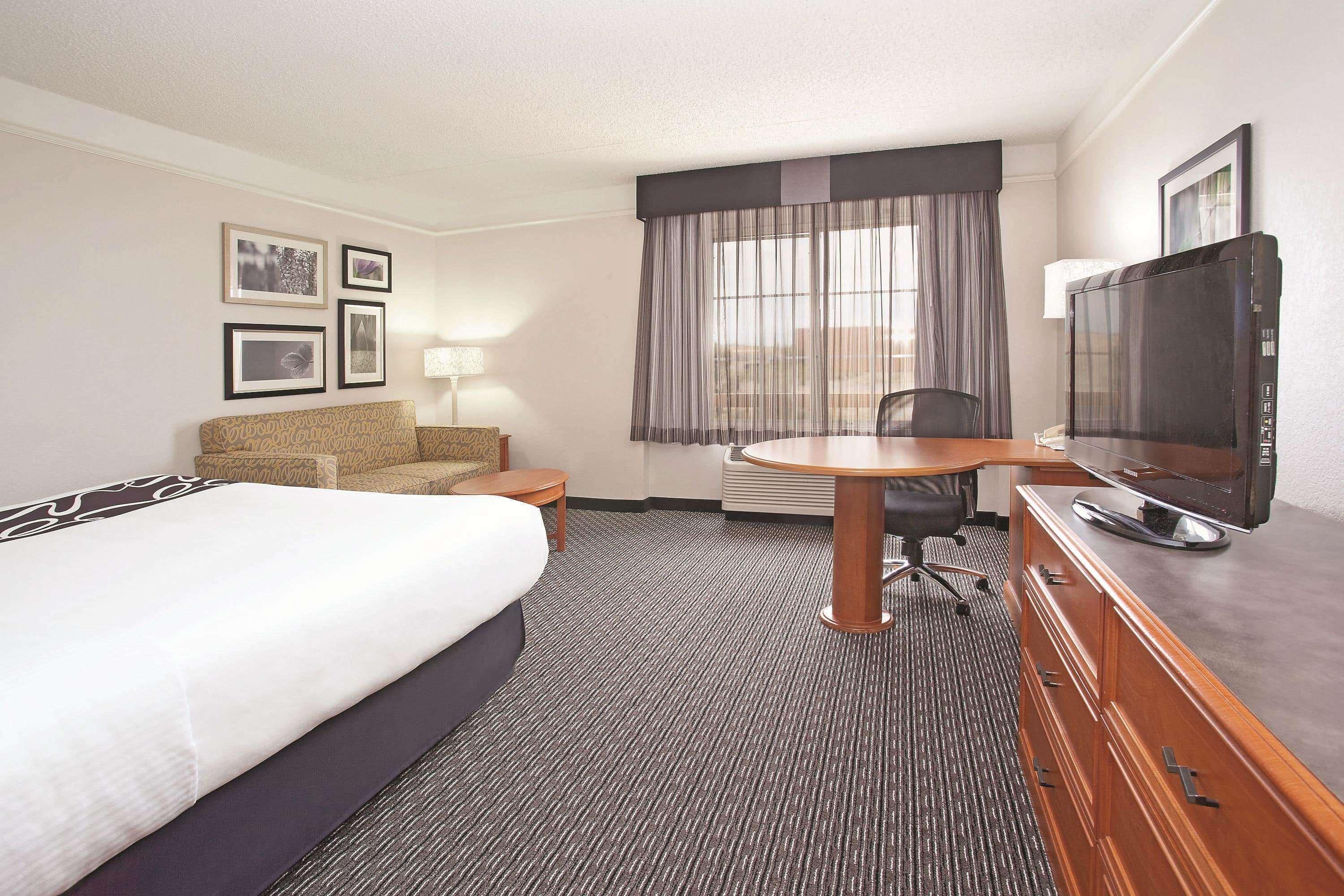 La Quinta By Wyndham Pueblo Hotel Eksteriør billede