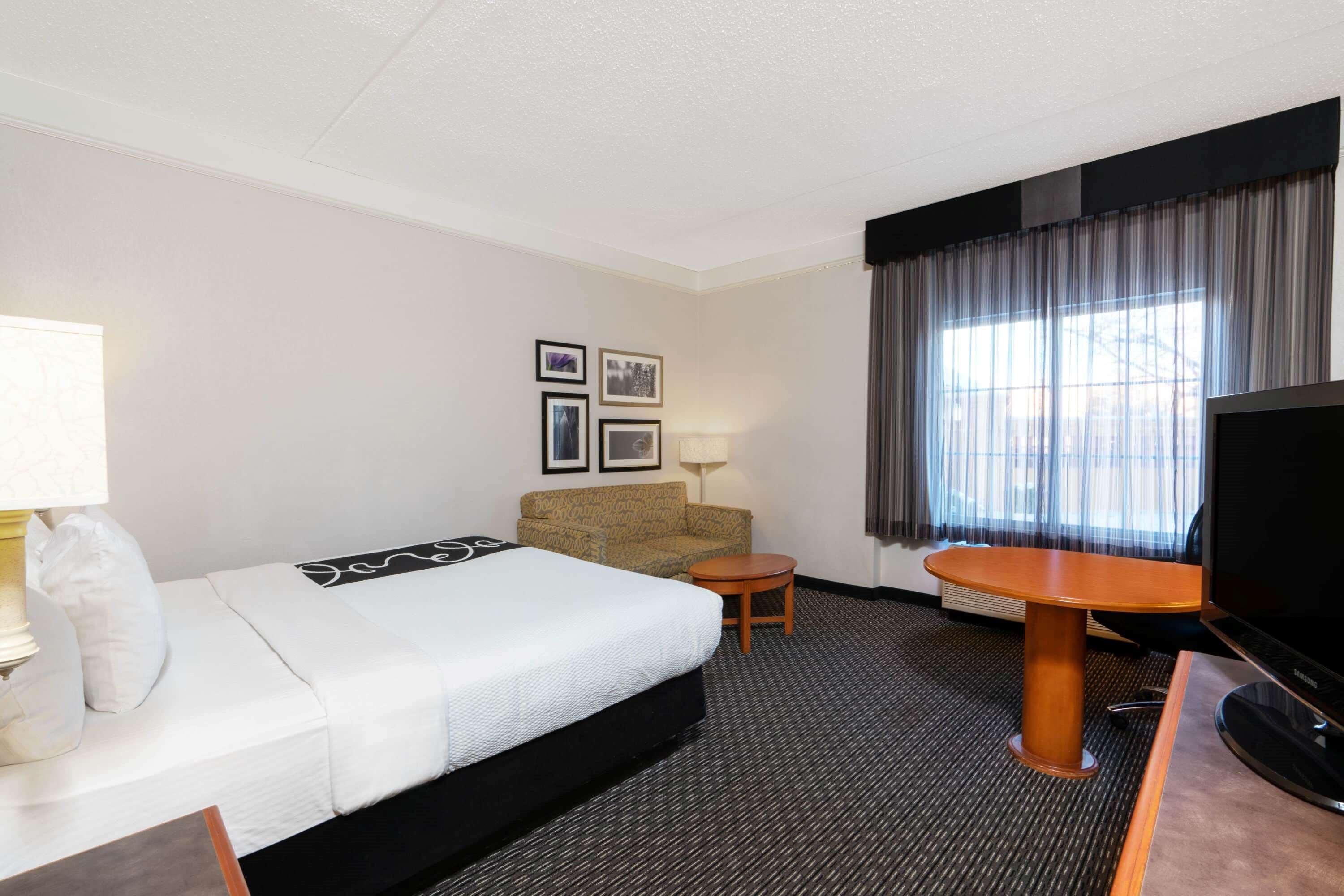 La Quinta By Wyndham Pueblo Hotel Eksteriør billede