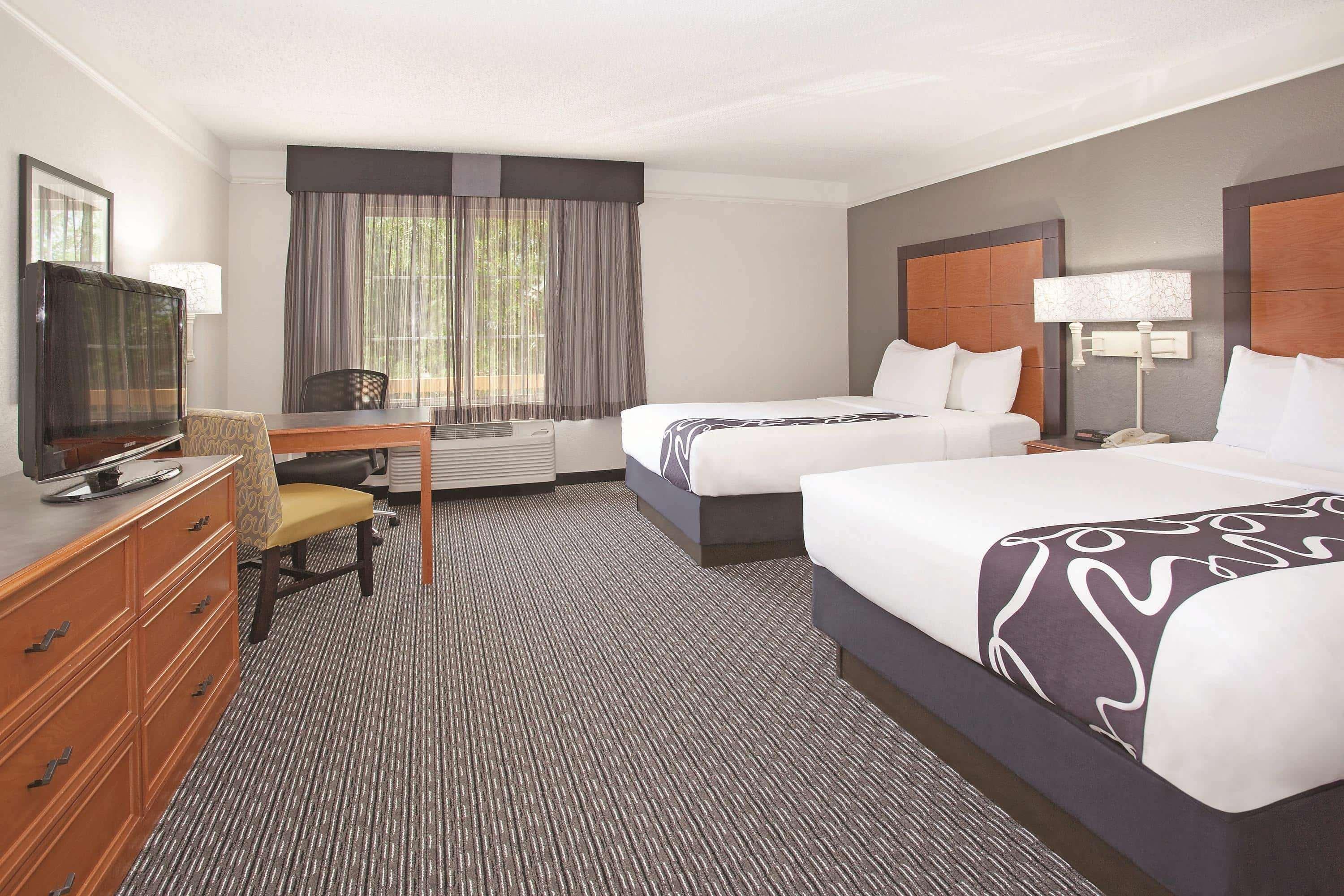 La Quinta By Wyndham Pueblo Hotel Eksteriør billede