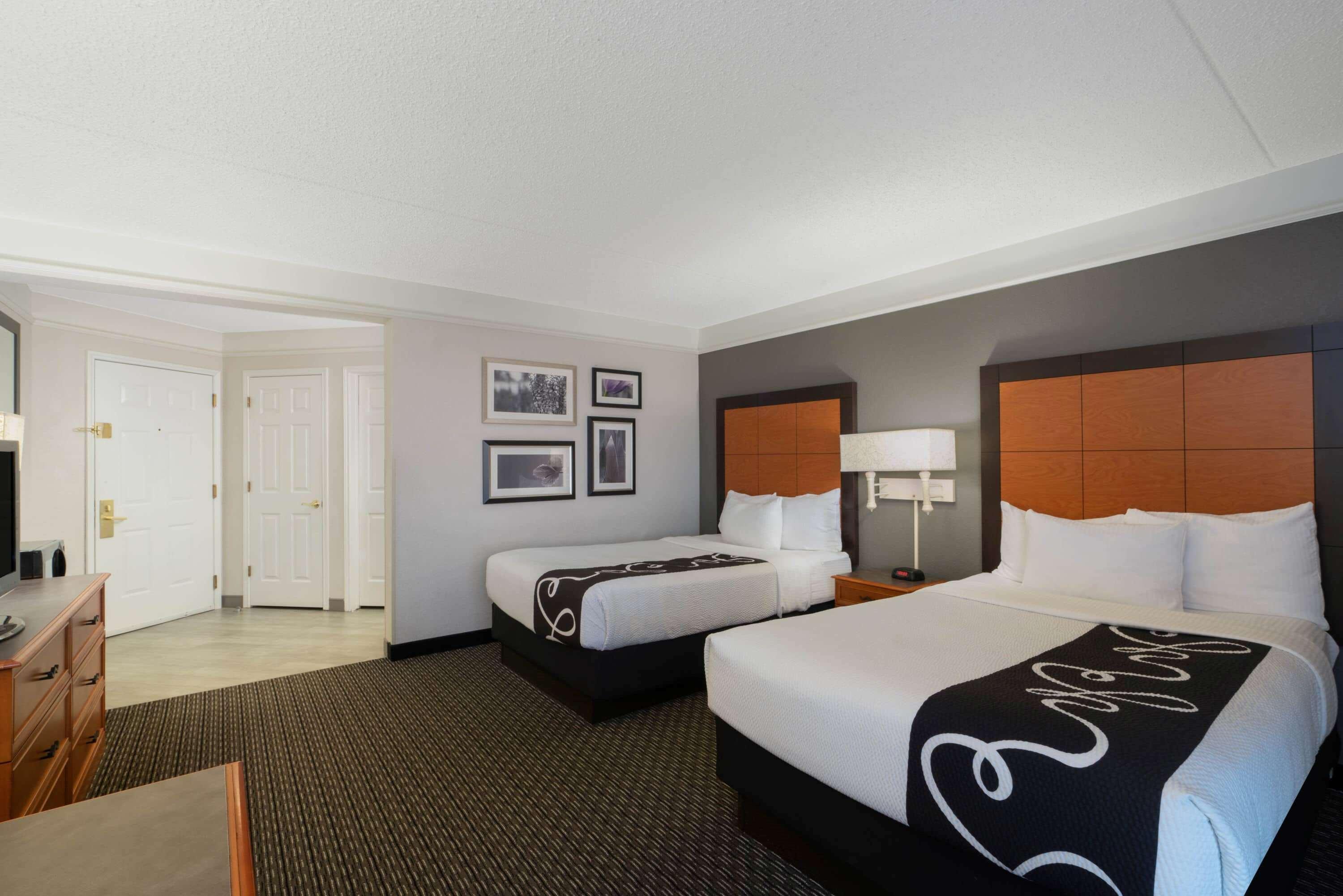 La Quinta By Wyndham Pueblo Hotel Eksteriør billede