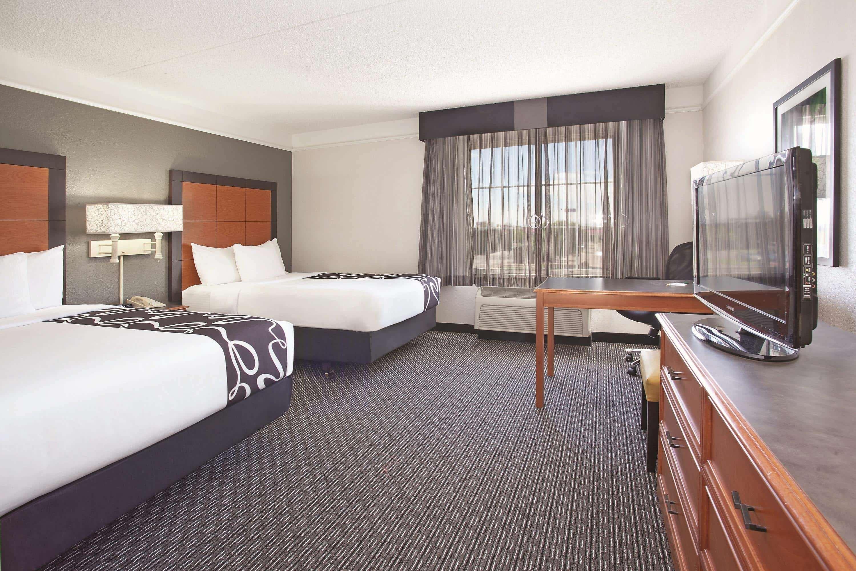 La Quinta By Wyndham Pueblo Hotel Eksteriør billede
