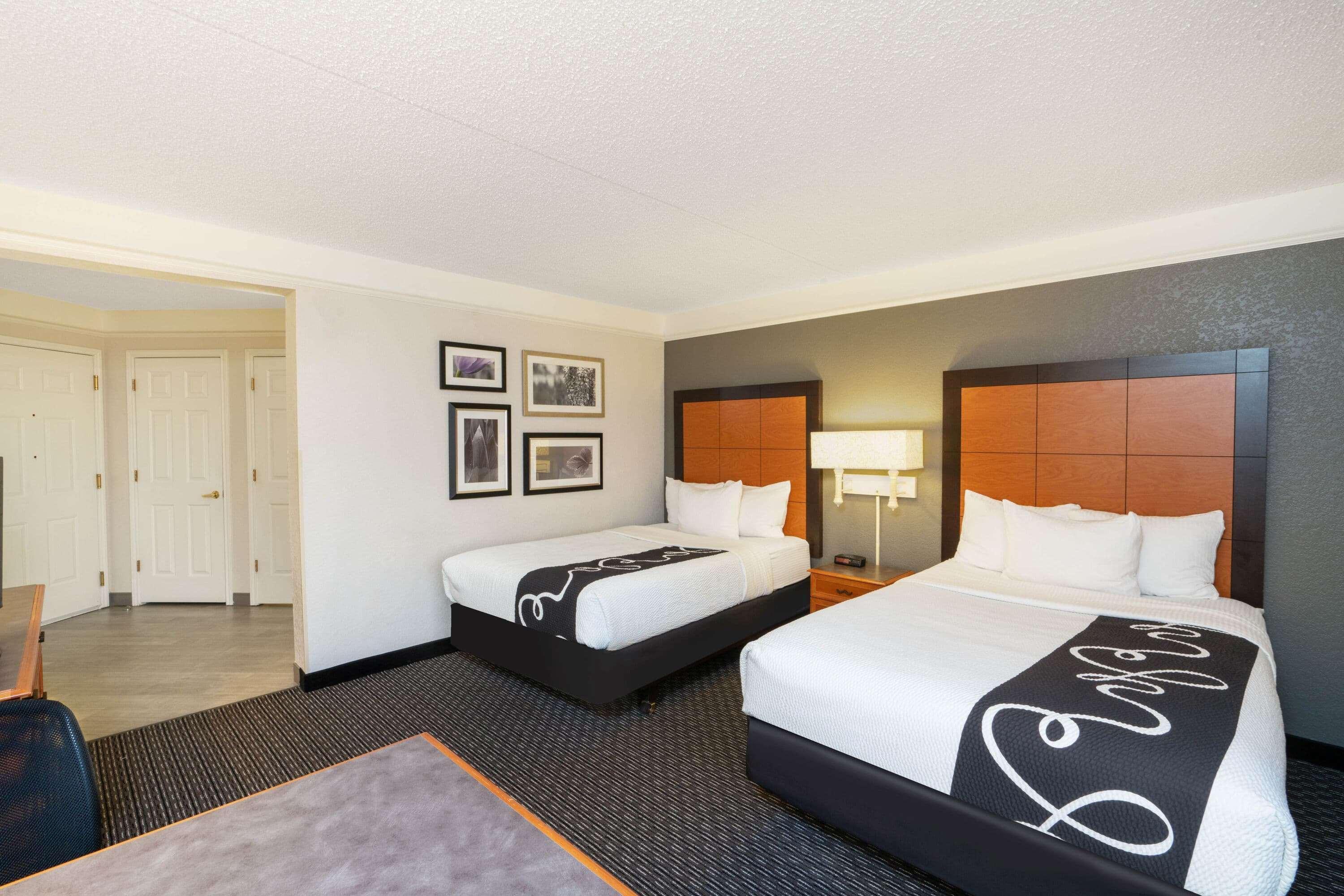 La Quinta By Wyndham Pueblo Hotel Eksteriør billede