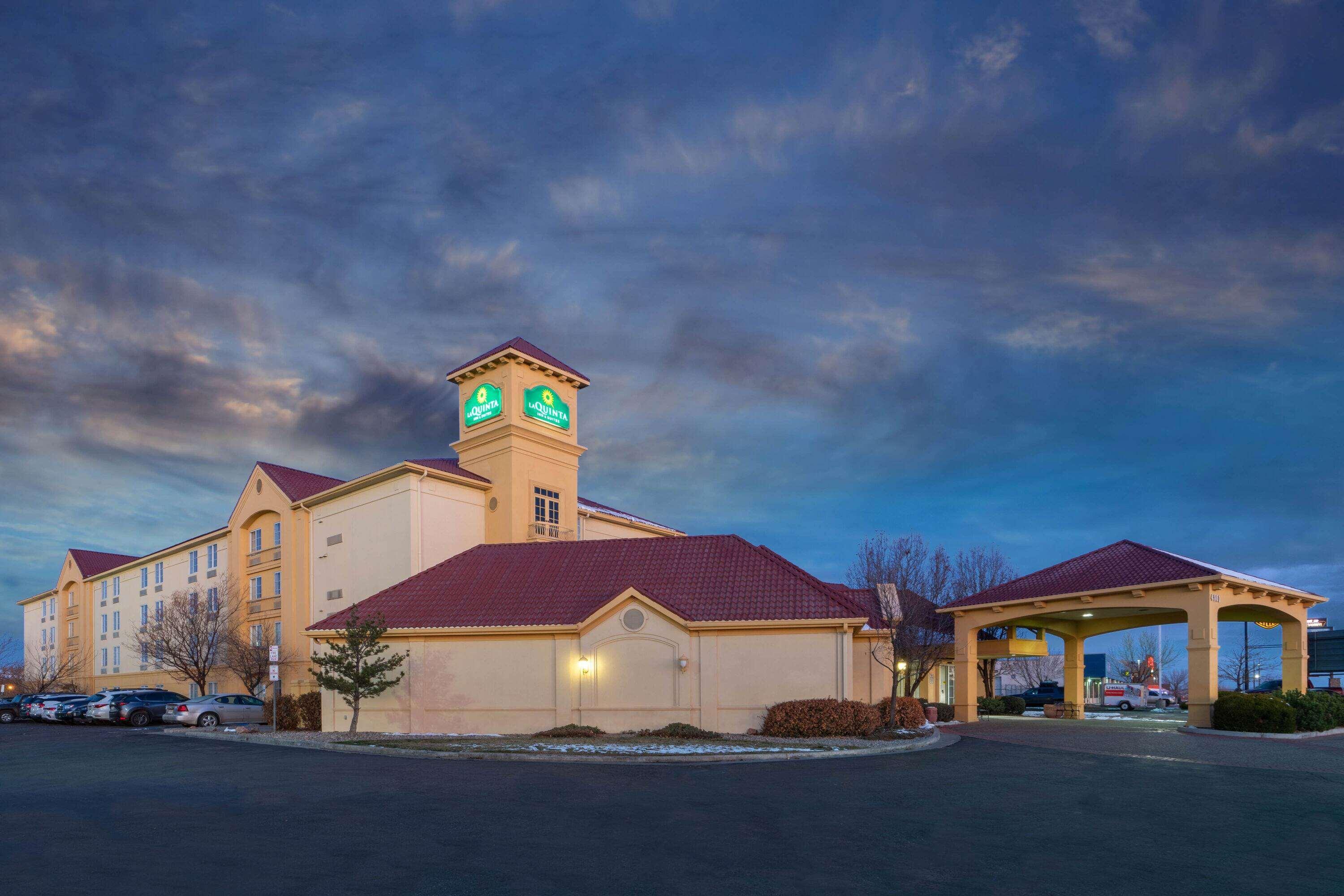 La Quinta By Wyndham Pueblo Hotel Eksteriør billede