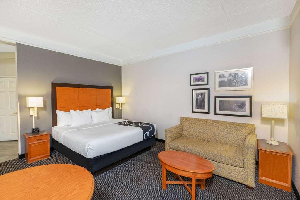 La Quinta By Wyndham Pueblo Hotel Værelse billede